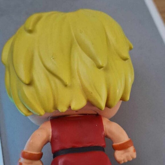 Street Fighter Ken Pop Funko - Picture 2 of 2
